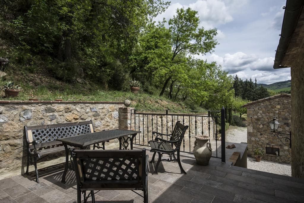 Villa Loghino โวลแตร์รา ภายนอก รูปภาพ
