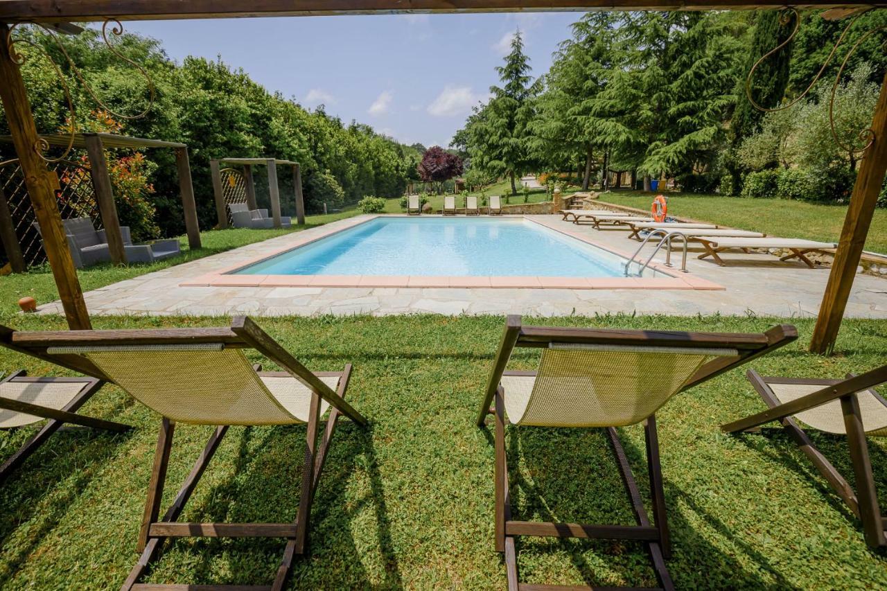 Villa Loghino โวลแตร์รา ภายนอก รูปภาพ