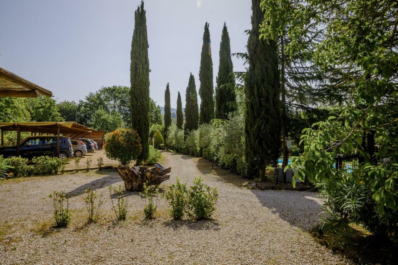 Villa Loghino โวลแตร์รา ภายนอก รูปภาพ
